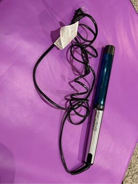 BaBylissPRO Nano Titanium Dual Voltage Curling Wand - Blue